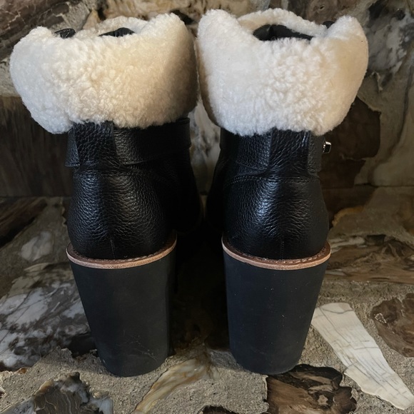 Like new COACH KENNA size 9 - Picture 3 of 9